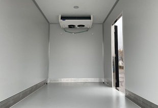 ISUZU NMR85 (3,5т) РЕФРИЖЕРАТОР CARRIER C600 4,2×2,2×2,4м
